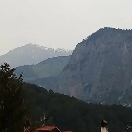 Big Next To Olympus Mountain شقة لِتوخورو