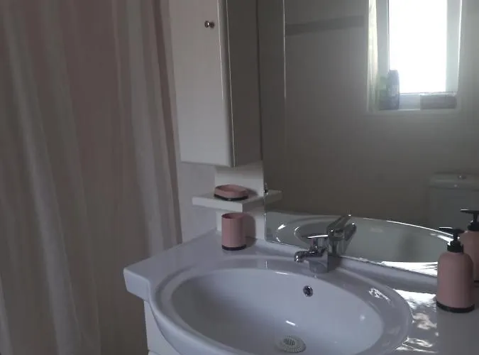 Big Next To Olympus Mountain * 里托楚伦